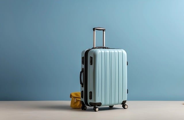 Choosing the Perfect Luggage for Travelers| Tourist Gears